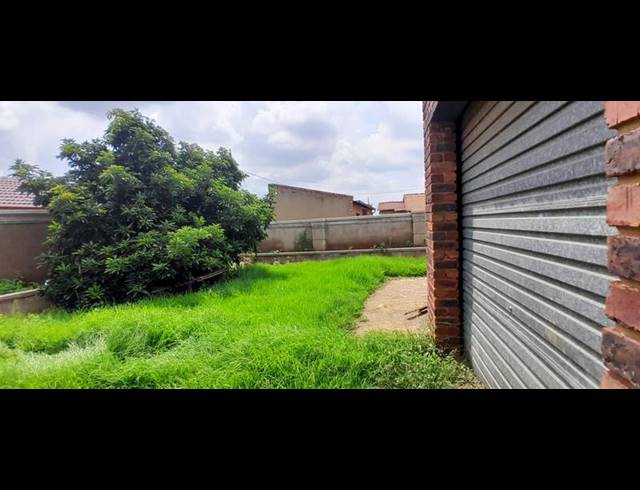 4 BEDROOM HOUSE FOR SALE IN IBAZELO